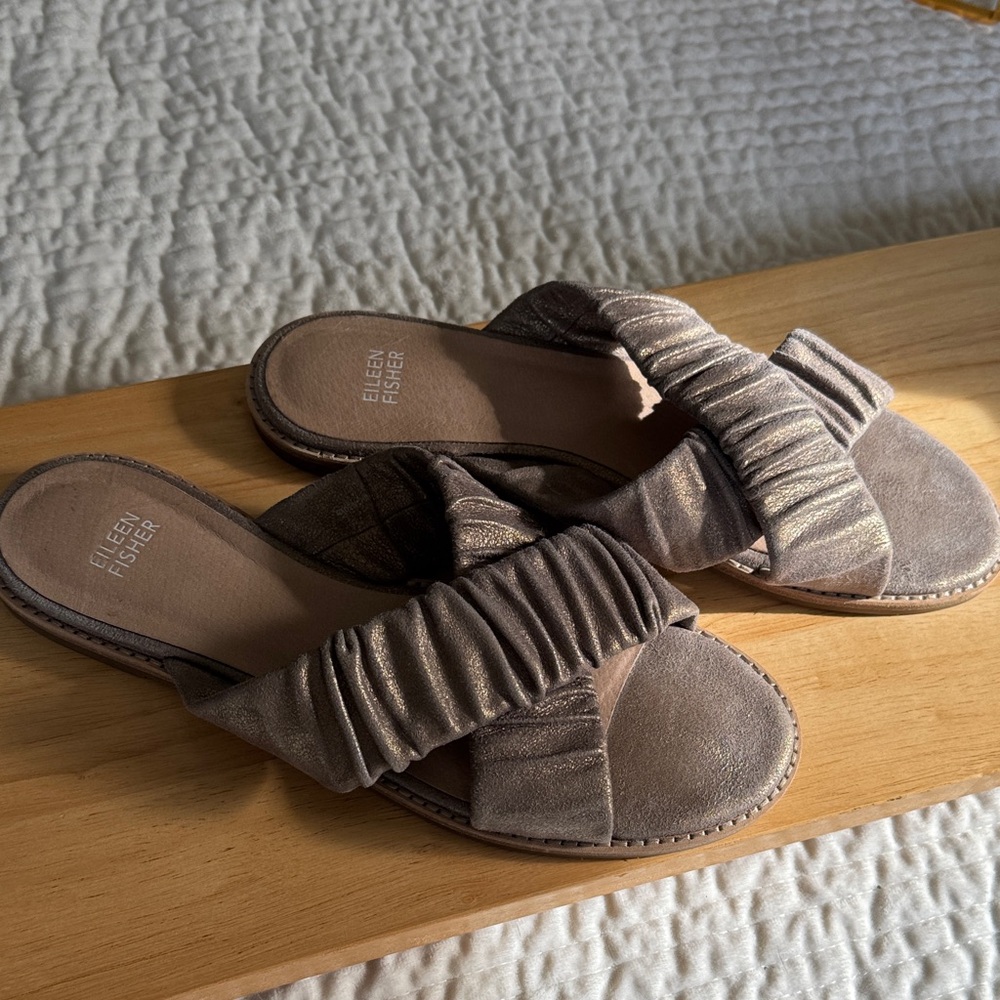 Eileen Fisher Women's Metallic Brown Sandals - Picture 3 of 4